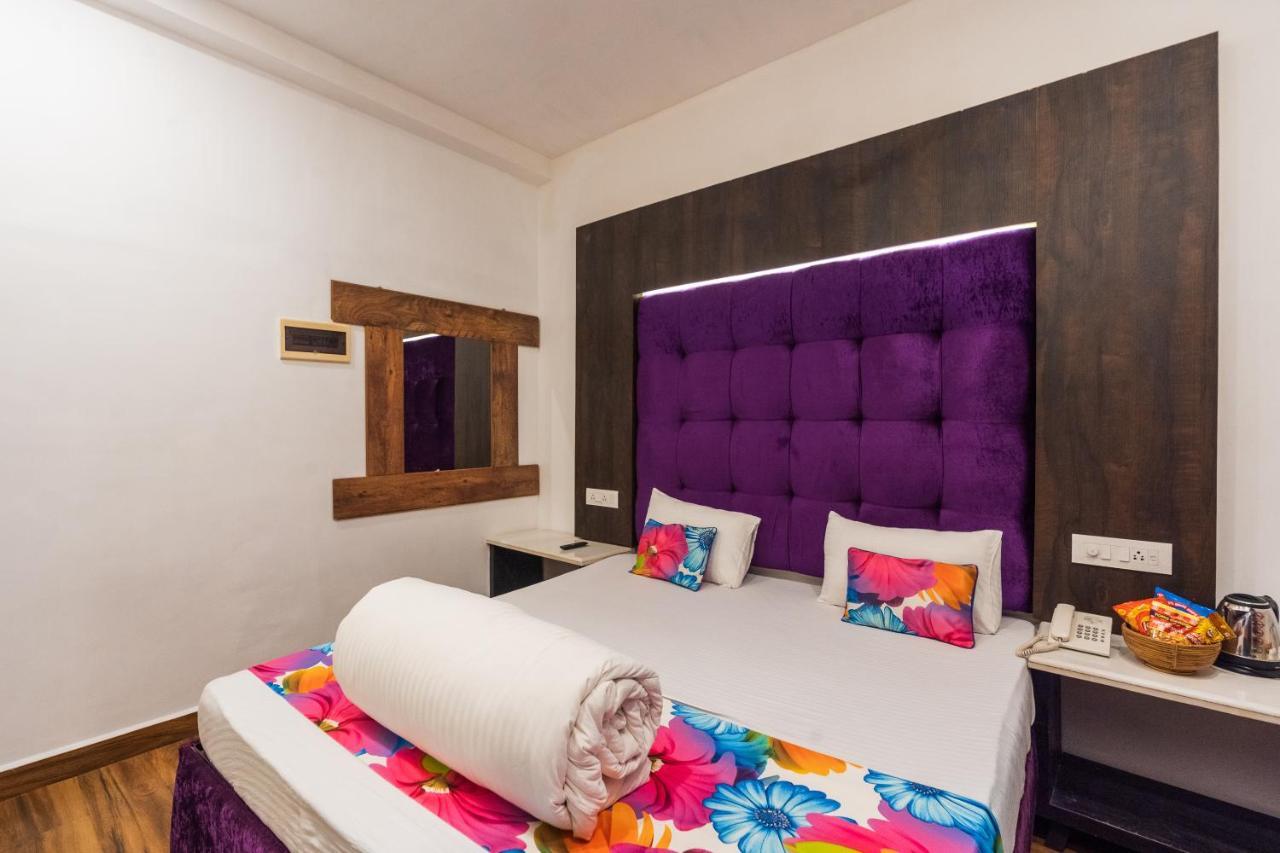 Lemonmint Svelton Manor Hotel Calangute Exterior photo