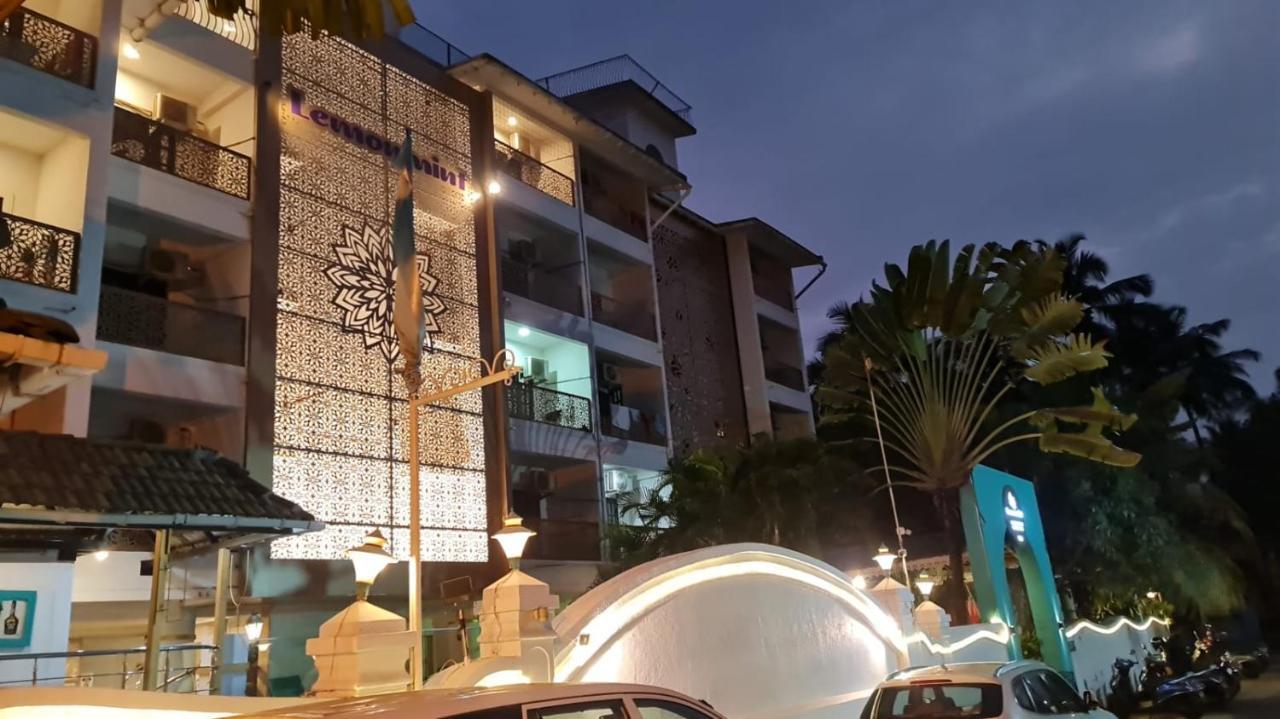 Lemonmint Svelton Manor Hotel Calangute Exterior photo